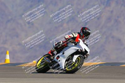 media/Oct-01-2023-SoCal Trackdays (Sun) [[4c570cc352]]/Turn 9 Set 1 (950am)/